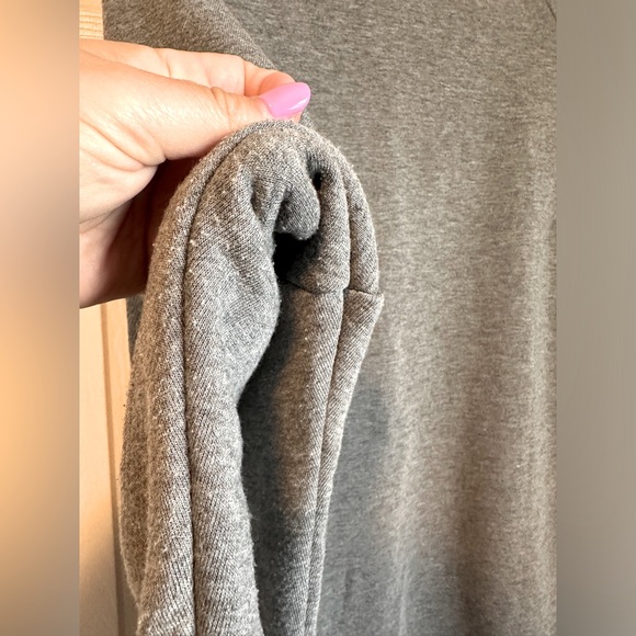 Nike cardigan, size medium - Picture 8 of 14